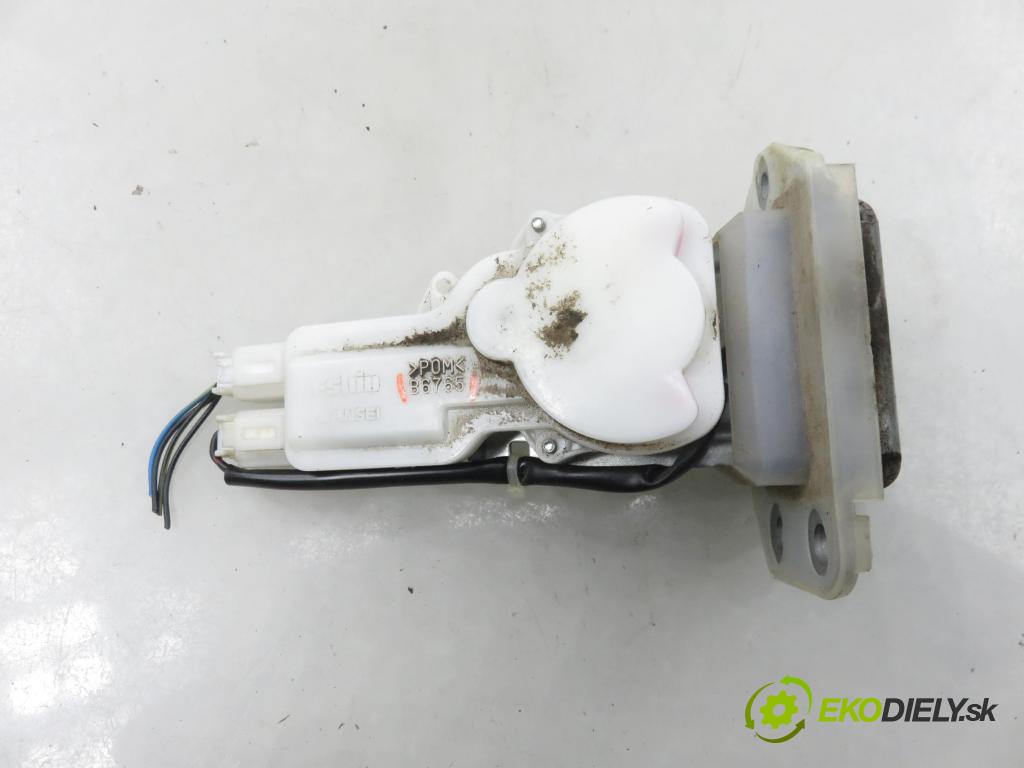 FIAT SEDICI (189_) CROSSOVER 2008 88,00 1.9 D Multijet 120 4x4 - D19AA 1910,00 zámok dverí kufor EL. B6765