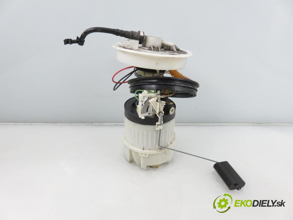 FORD FOCUS C-MAX (DM2) MINIVAN 2004 74,00 1.6 - HWDA 1596,00 Pumpa paliva 3M519H307