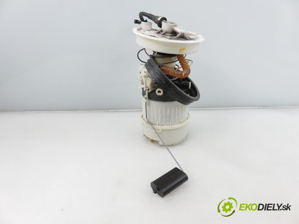 FORD FOCUS C-MAX (DM2) MINIVAN 2004 74,00 1.6 - HWDA 1596,00 Pumpa paliva 3M519H307