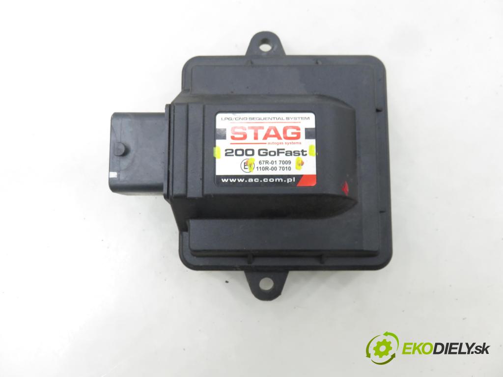 RENAULT SCENIC I (JA0/1_) MINIVAN 2000 70,00 1.4 16V 95 -  K4J 750 1390,00 Riadiaca jednotka LPG 67R017009