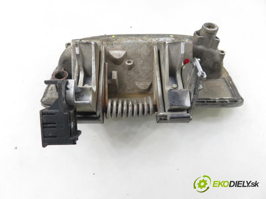 MERCEDES-BENZ VIANO (W639) VAN 2004 110,00 CDI 2.2 150 - OM 646.982 2148,00 Kľučka dverí kufor 6397600759