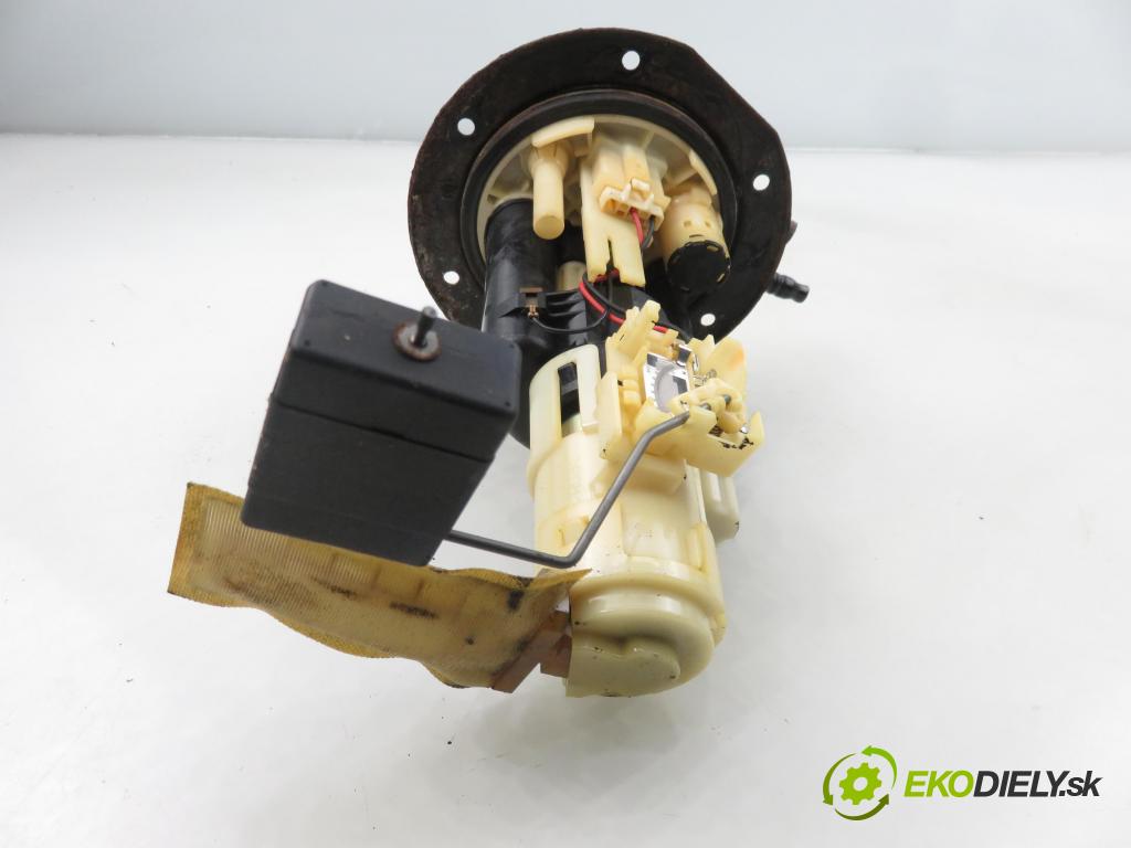 SUZUKI IGNIS (FH) HB 2002 61,00 1.3 (HV51, HX51, RG413) - M13A 1328,00 Pumpa paliva