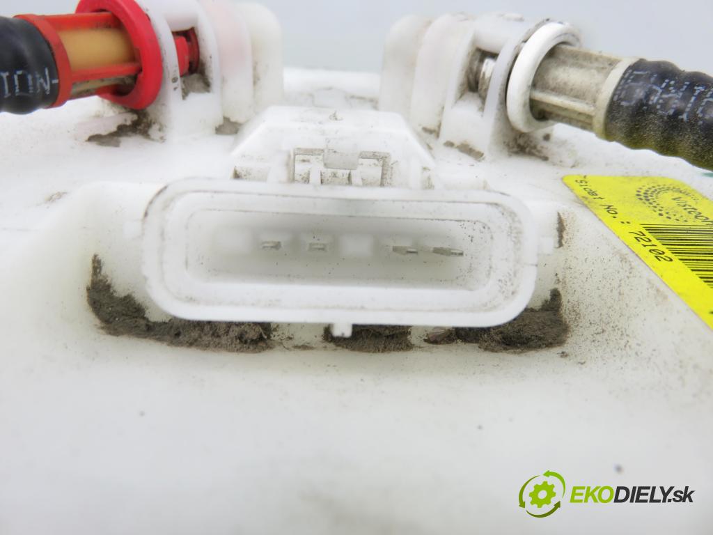 FORD FOCUS Turnier (DNW) KOMBI 2001 74,00 1.6 16V - FYDC 1596,00 pumpa paliva