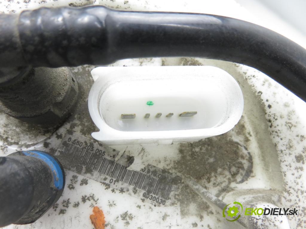 AUDI A4 (8K2, B8) SEDAN 2008 176,00 3.0 TDI quattro - CCWA 2967,00 Pumpa paliva 0580205005