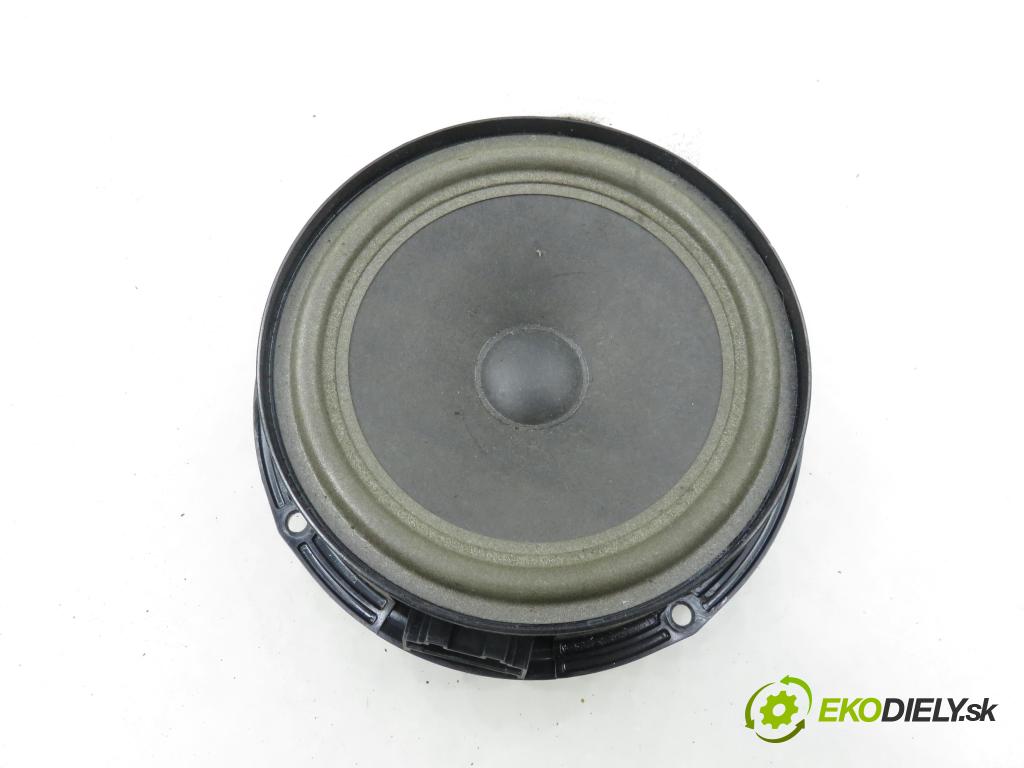 VW TIGUAN (5N_) SUV 2008 103,00 2.0 TDI 4motion - CBAB 1968,00 reproduktor Dvere 5N0035453A