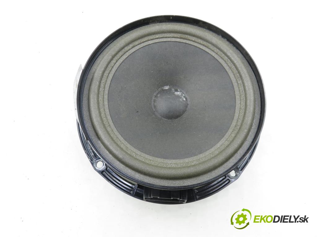 VW TIGUAN (5N_) SUV 2008 103,00 2.0 TDI 4motion - CBAB 1968,00 reproduktor Dvere 5N0035453A