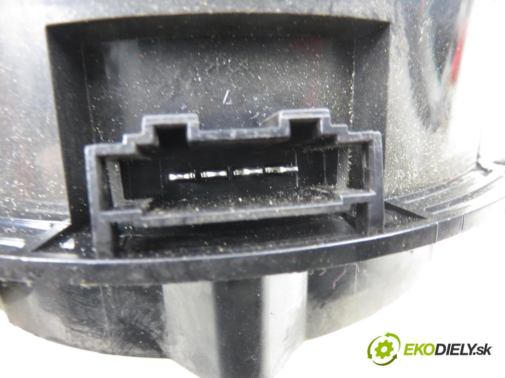 VW TIGUAN (5N_) SUV 2008 103,00 2.0 TDI 4motion - CBAB 1968,00 reproduktor Dvere 5N0035453A