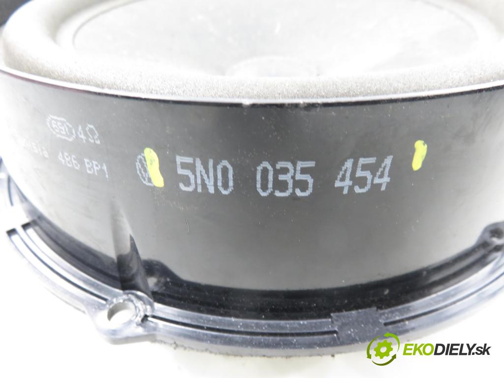 VW TIGUAN (5N_) SUV 2008 103,00 2.0 TDI 4motion - CBAB 1968,00 reproduktor Dvere 5N0035454