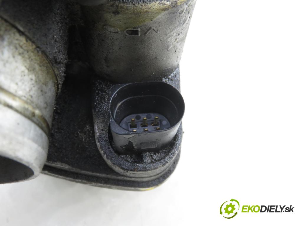 VW PASSAT B5.5 Variant (3B6) KOMBI 2001 85,00 2 - AZM 1984,00 Škrtiaca klapka 06B133062L ; 408238323006 (Škrtiaca klapka)