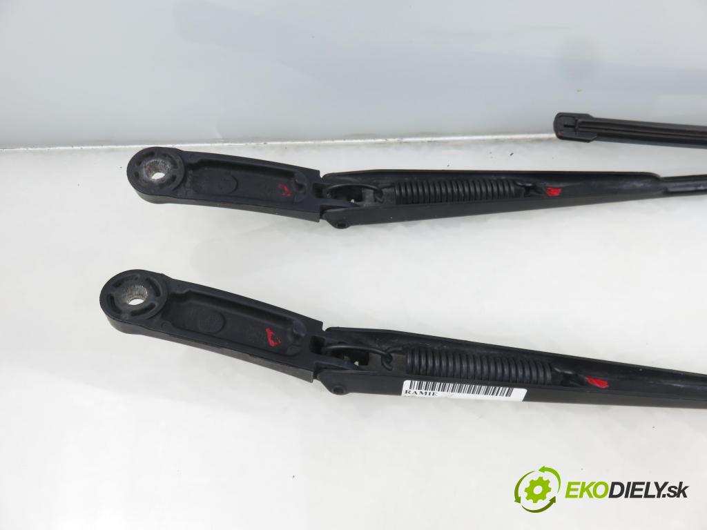 VW TIGUAN (5N_) SUV 2008 103,00 2.0 TDI 4motion - CBAB 1968,00 RAMENO: stierače LP 5N1955410 ; 5N1955409