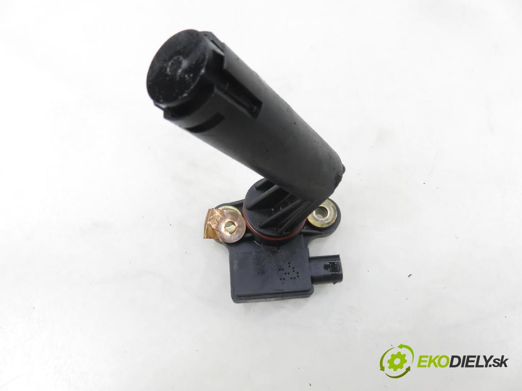 MERCEDES-BENZ KLASA A (W169) HB 2005 80,00 2.0 CDI 109 - OM 640.940 1991,00 Snímač oleja 0041535428 ; 13542405