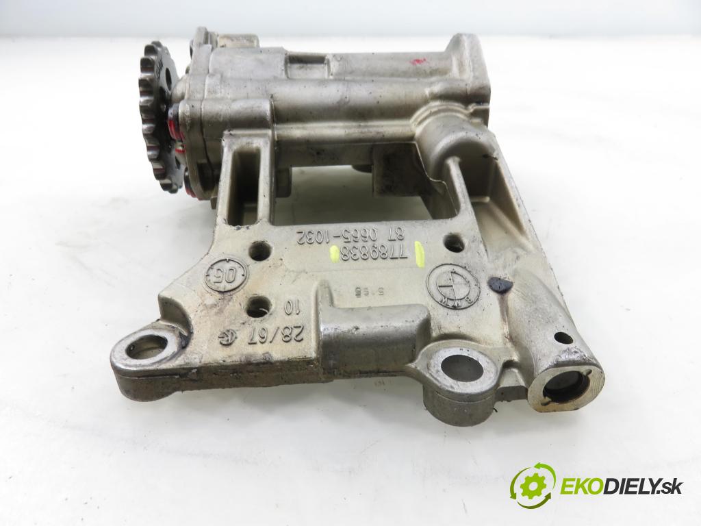 BMW 5 (E60) SEDAN 2005 130,00 525 d - M57 D25 177 (256D2) 2497,00 Pumpa oleja 7789838 (Olejová pumpa)