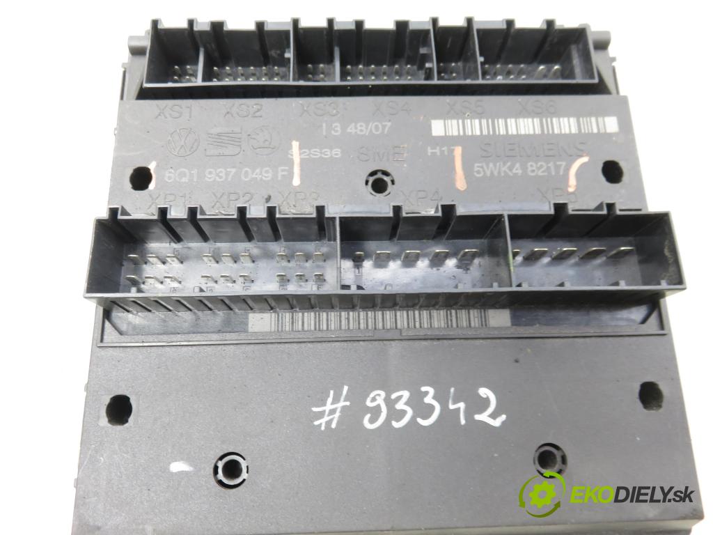 SKODA ROOMSTER (5J) HB 2010 51,00 1.4 TDI - BNM 1422,00 MODUL komfortu 6Q1937049F ; 5WK48217