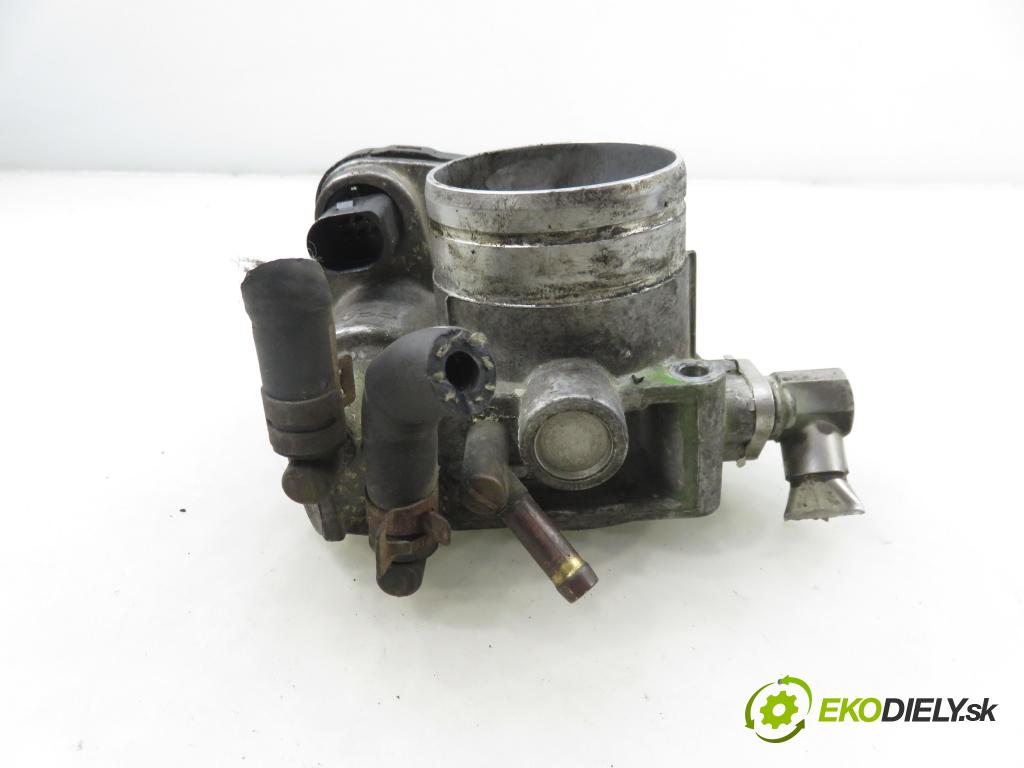 AUDI A3 (8L1) HB 2001 75,00 1.6 - AVU 1595,00 Škrtiaca klapka 06A133062A (Škrtiaca klapka)