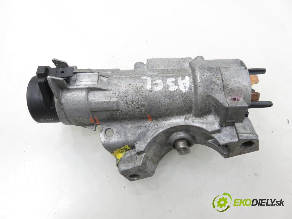 AUDI A3 (8L1) HB 2001 75,00 1.6 - AVU 1595,00 spínačka / VLOŽKY 4B0905851C