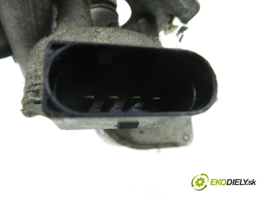 AUDI A3 (8L1) HB 2001 75,00 1.6 - AVU 1595,00 Motorček stieračov 1J1955113B