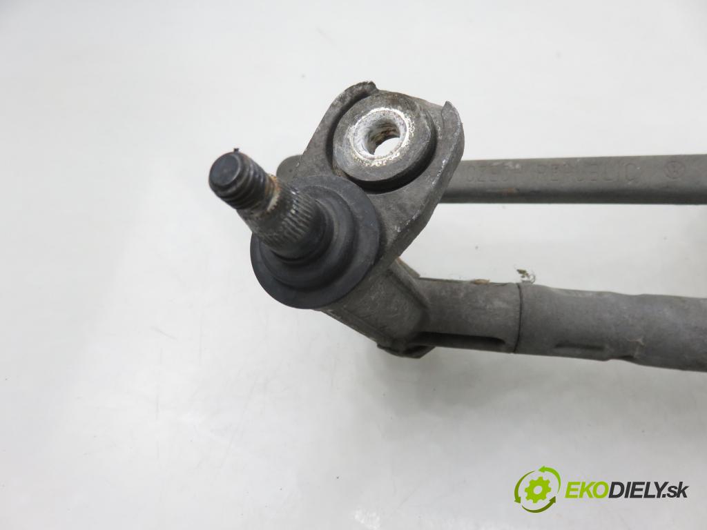 AUDI A3 (8L1) HB 2001 75,00 1.6 - AVU 1595,00 Motorček stieračov 1J1955113B