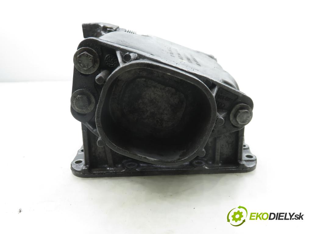 AUDI A4 (8E2, B6) SEDAN 2002 74,00 1.9 TDI PD 101 - AVB 1896,00 vana olejová 06B103603AQ (Olejová vana)