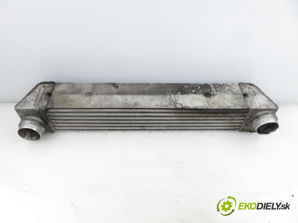 BMW 5 (E60) SEDAN 2005 0,00 530 d - M57 D30 (306D2) 2993,00 chladič intercooler