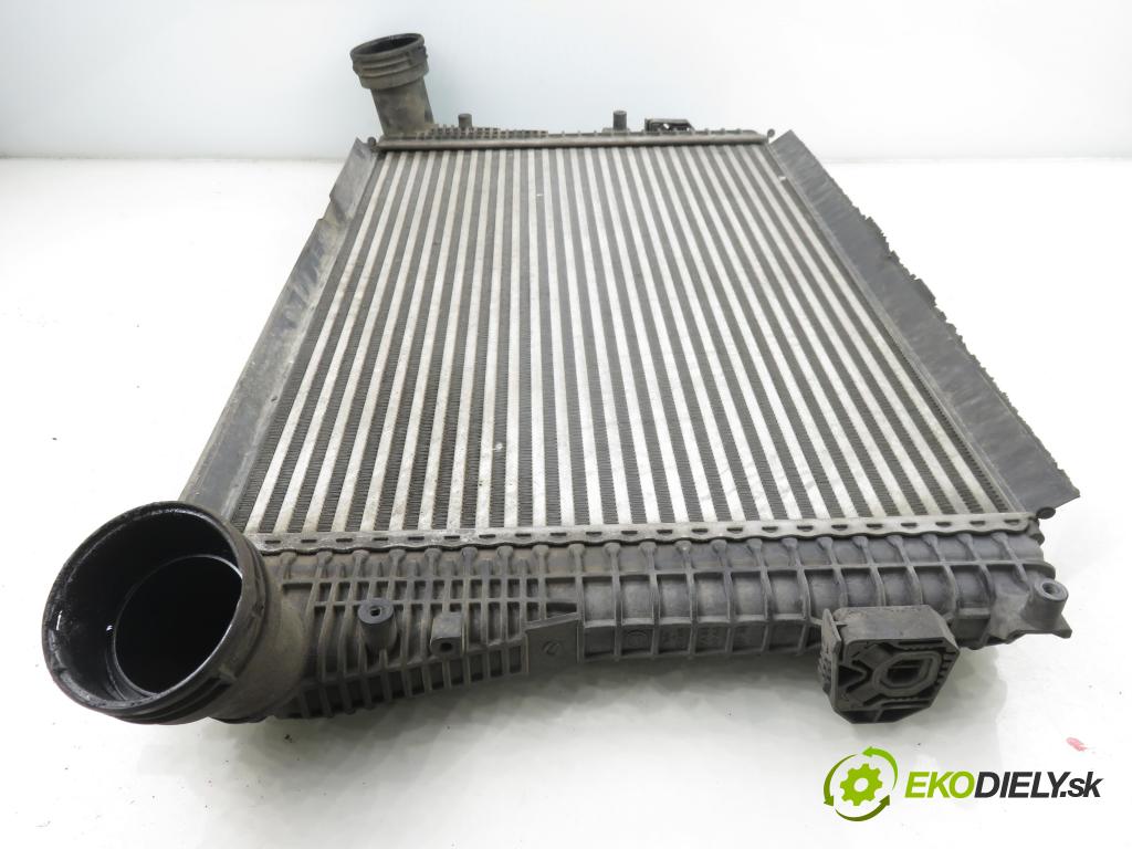 VW PASSAT B6 Variant (3C5) KOMBI 2006 103,00 2.0 TDI 16V - BKP 1968,00 chladič intercooler 3C0145805P