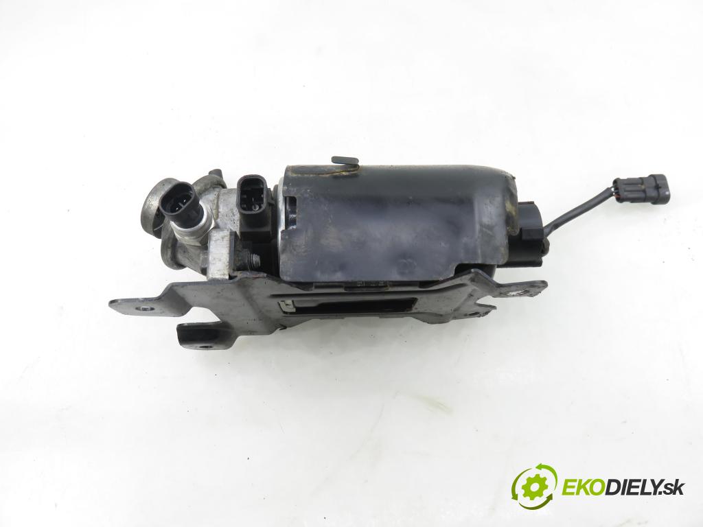 HYUNDAI i30 (FD) HB 2008 85,00 1.6 CRDi - D4FB 1582,00 Obal filtra paliva