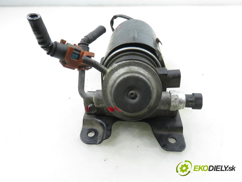 HYUNDAI i30 (FD) HB 2008 85,00 1.6 CRDi - D4FB 1582,00 Obal filtra paliva