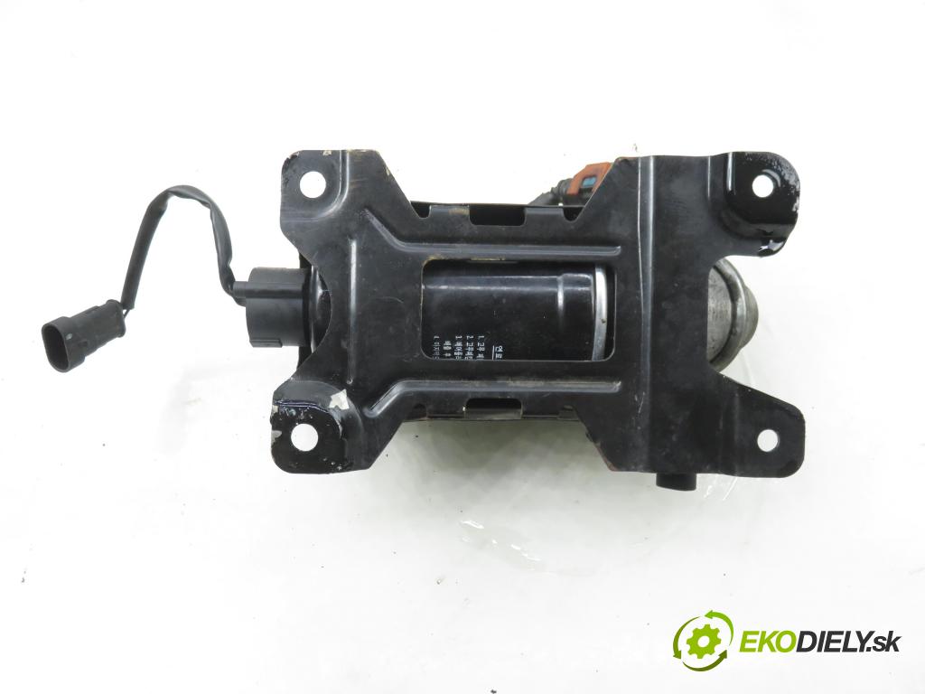 HYUNDAI i30 (FD) HB 2008 85,00 1.6 CRDi - D4FB 1582,00 Obal filtra paliva