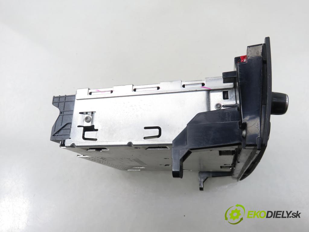 BMW 1 (E87) HB 2007 0,00 118 d - N47 D20 A 1995,00 RADIO CD 9177209