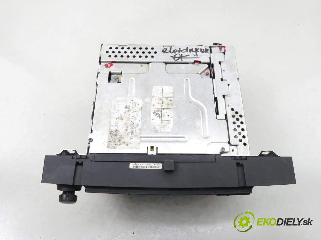 BMW 5 (E60) SEDAN 2005 0,00 530 d - M57 D30 (306D2) 2993,00 RADIO 9170702