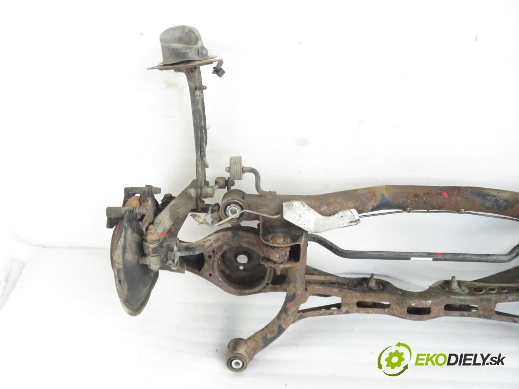 VW PASSAT B6 (3C2) SEDAN 2005 110,00 2.0 FSI - BLR 1984,00 zadné