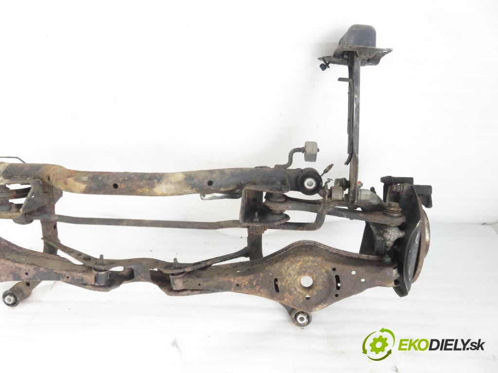 VW PASSAT B6 (3C2) SEDAN 2005 110,00 2.0 FSI - BLR 1984,00 zadné