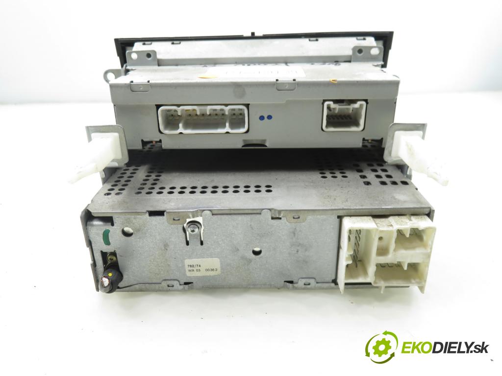 TOYOTA AVENSIS (_T22_) SEDAN 2000 81,00 2.0 D-4D (CDT220_) - 1CD-FTV 1995,00 RADIO 8611005010