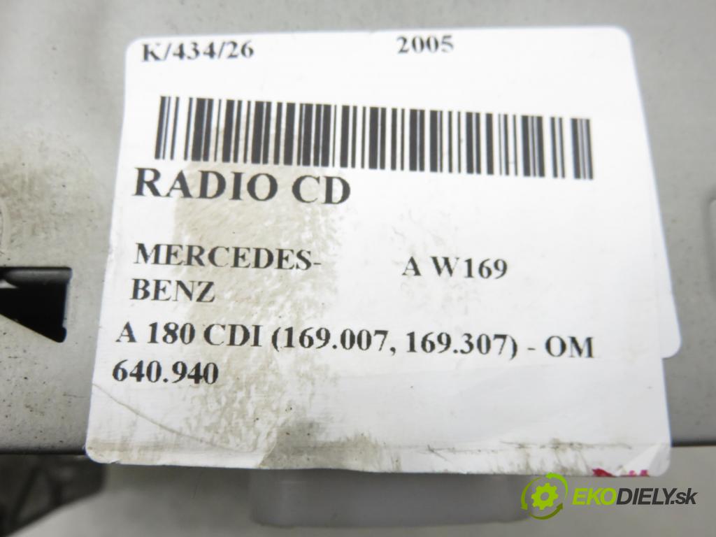 MERCEDES-BENZ KLASA A (W169) HB 2005 80,00 2.0 CDI 109 - OM 640.940 1991,00 RADIO CD 1698205089 ; 2038270062