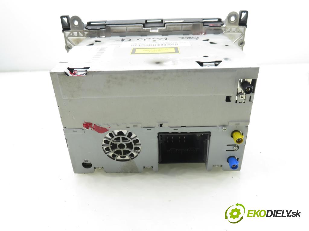 MERCEDES-BENZ KLASA A (W169) HB 2005 80,00 2.0 CDI 109 - OM 640.940 1991,00 RADIO CD 1698205089 ; 2038270062