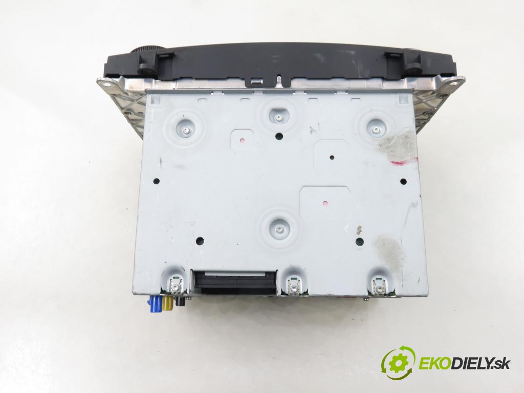 MERCEDES-BENZ KLASA A (W169) HB 2005 80,00 2.0 CDI 109 - OM 640.940 1991,00 RADIO CD 1698205089 ; 2038270062