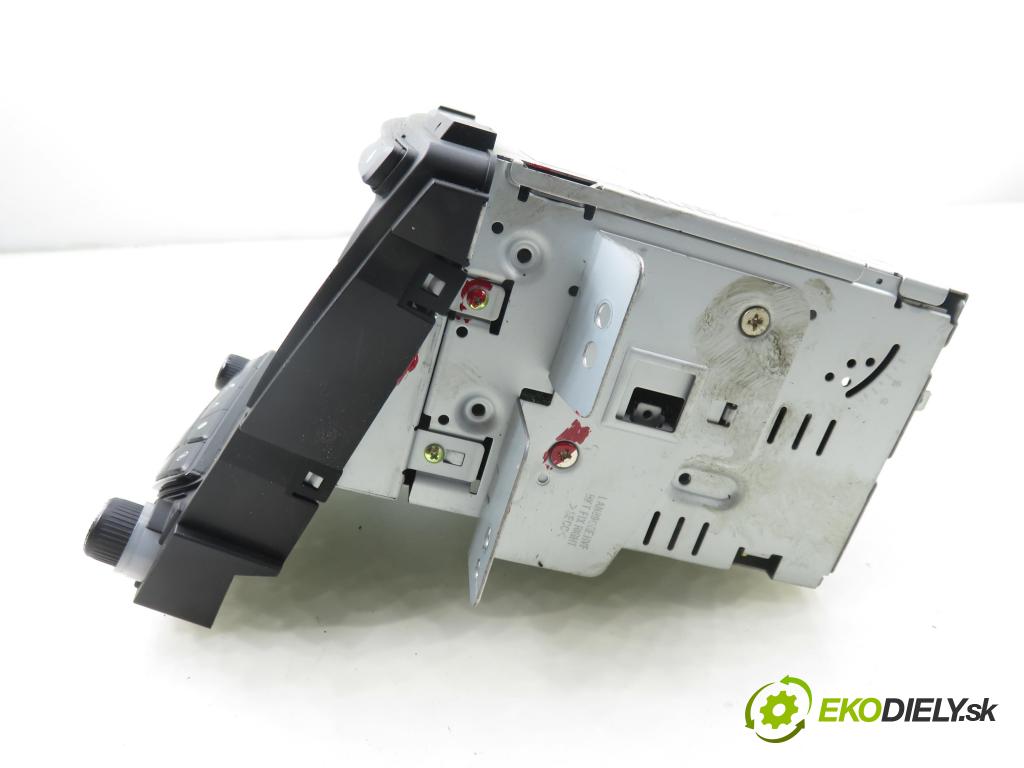 HYUNDAI i40 CW (VF) KOMBI 2012 100,00 1.7 CRDi 136 - D4FD 1685,00 RADIO CD 965603Z000