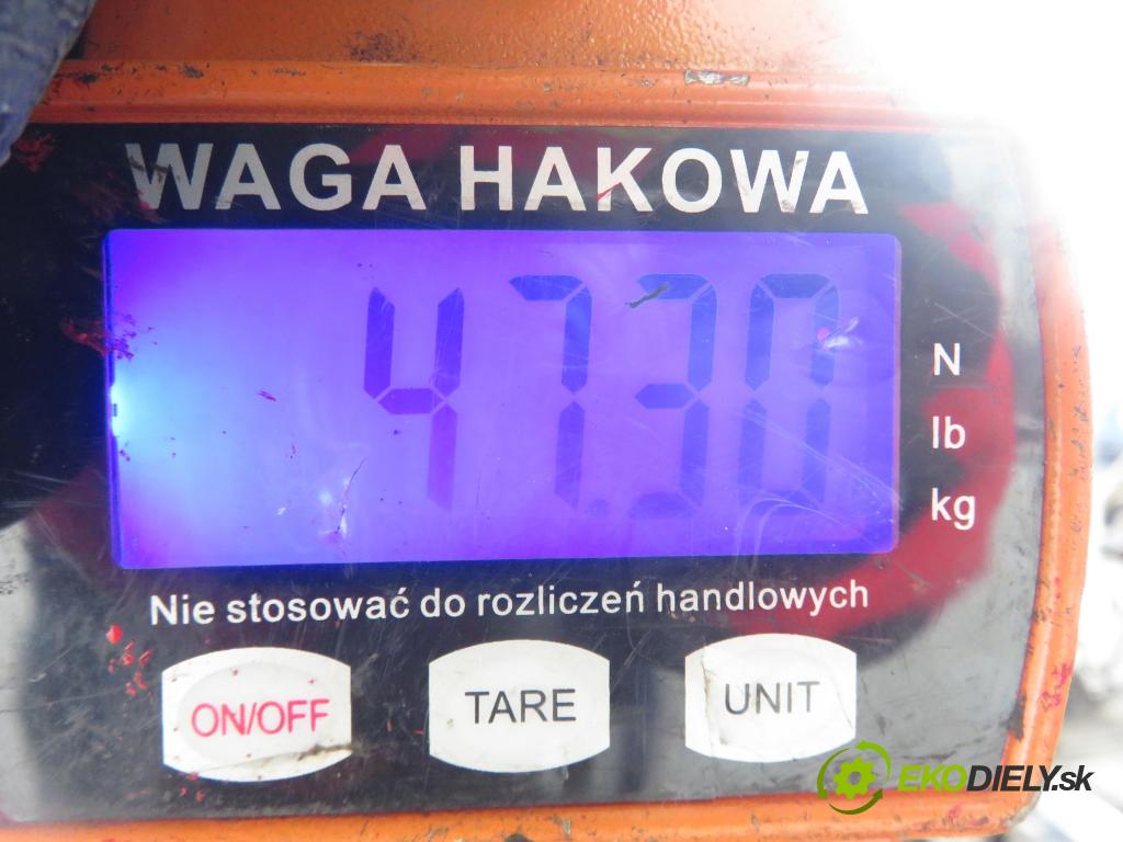 HYUNDAI i40 CW (VF) KOMBI 2012 100,00 1.7 CRDi 136 - D4FD 1685,00 zadné 554053Z700