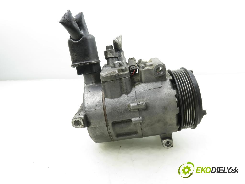 MERCEDES-BENZ VIANO (W639) VAN 2004 110,00 CDI 2.2 150 - OM 646.982 2148,00 KOMPRESOR: klimatizace 0012308111 (Kompresor klimatizace)