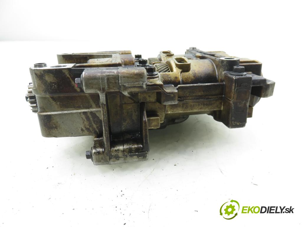 MITSUBISHI OUTLANDER II (CW_W) SUV 2008 125,00 2.4 MIVEC 4WD (CW5W) - 4B12 2360,00 pumpa oleje 6170453 ; 6237442 ; 6682437 (Olejové čerpadlo)