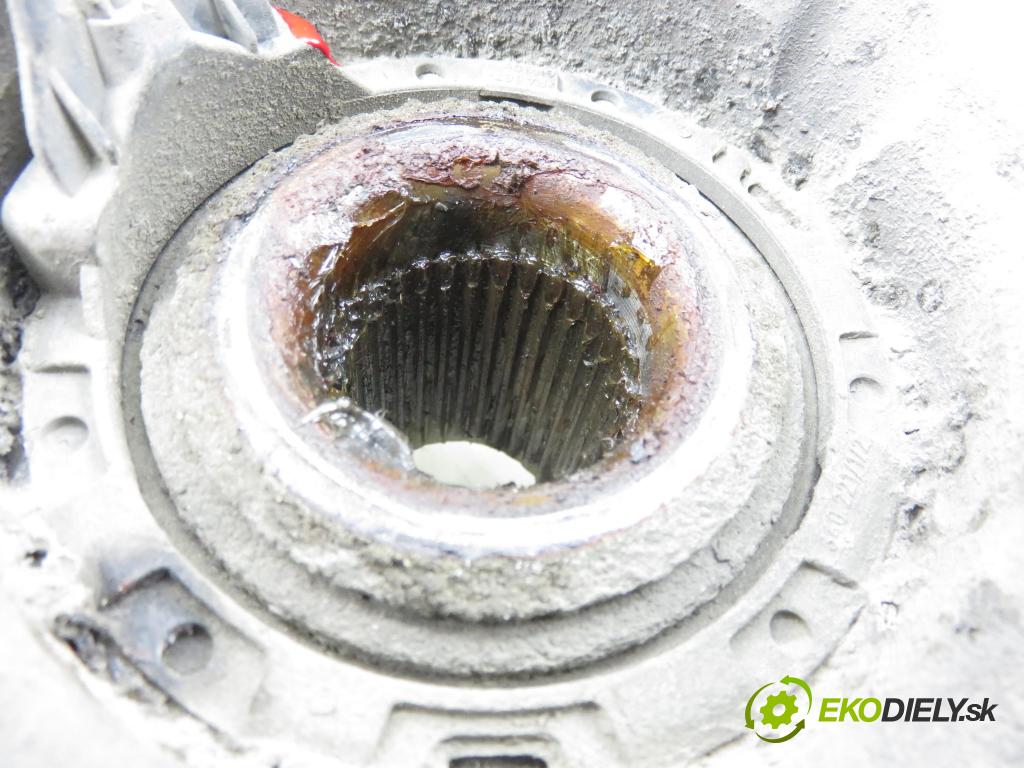 OPEL VECTRA C Kombi (Z02) KOMBI 2004 110,00 1.9 CDTI - Z 19 DTH 1910,00 náboj PP ABS 6699R