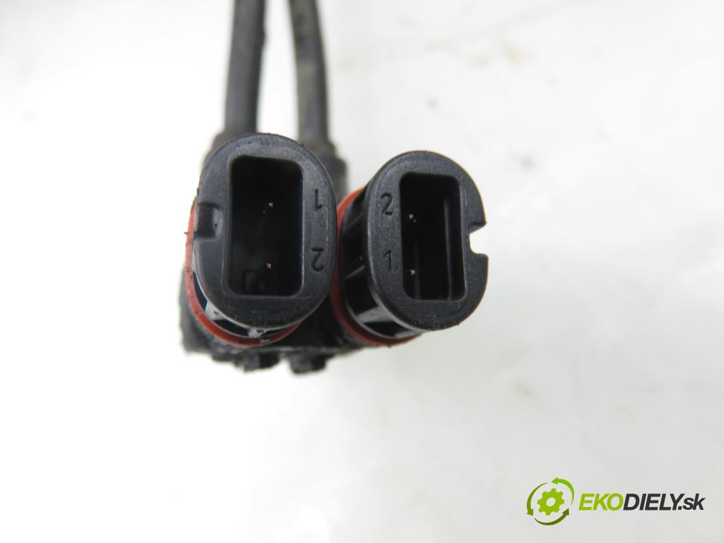 MERCEDES-BENZ VIANO (W639) VAN 2004 110,00 CDI 2.2 150 - OM 646.982 2148,00 náboj PP ABS