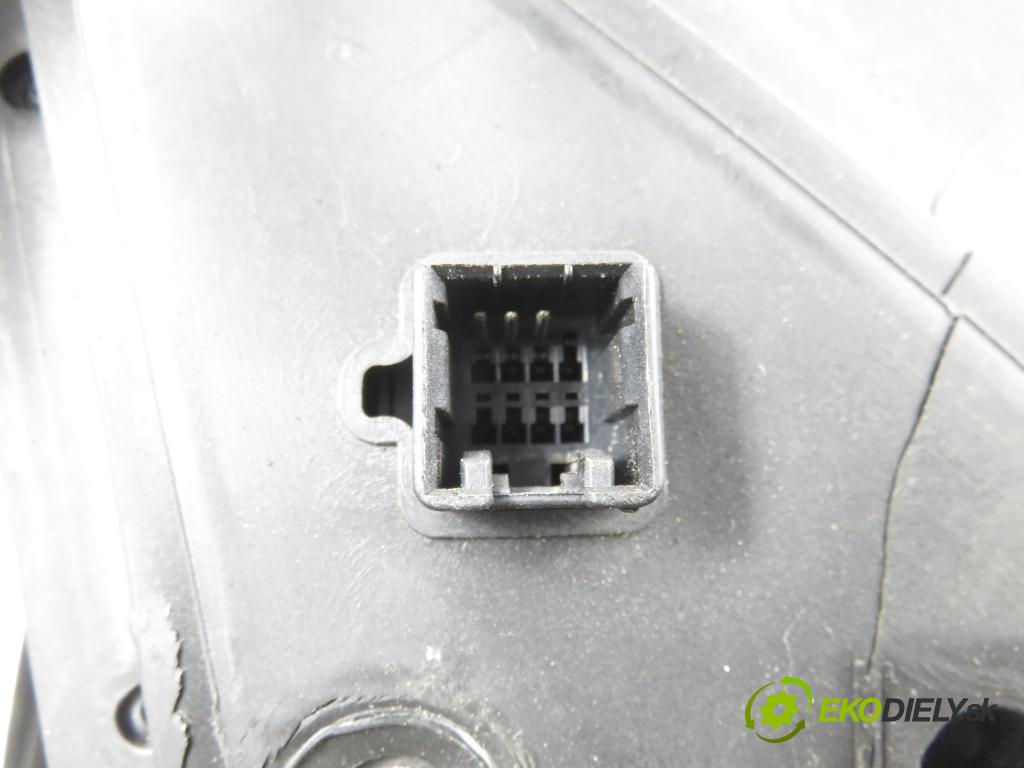 HYUNDAI i30 (FD) HB 2008 85,00 1.6 CRDi - D4FB 1582,00 Spätné zrkadlo LE