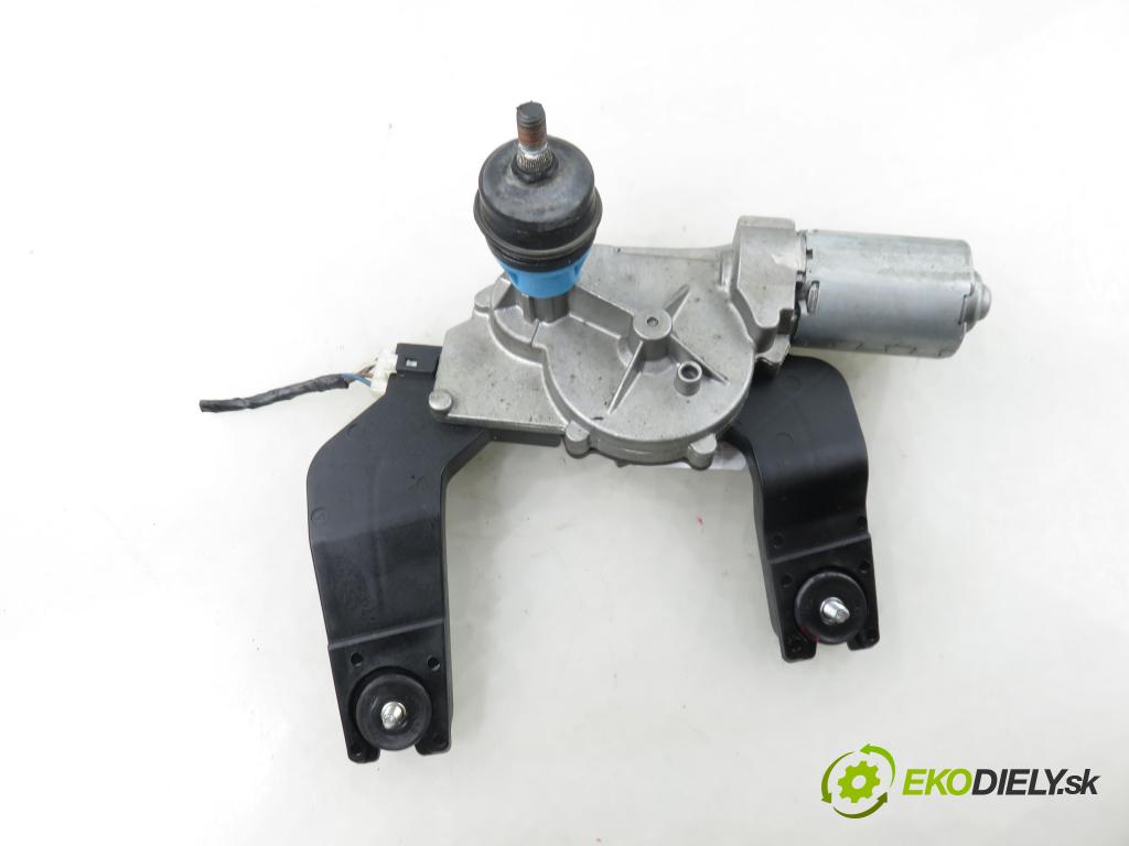 HYUNDAI i30 (FD) HB 2008 85,00 1.6 CRDi - D4FB 1582,00 Motorček stierače zadné 987002L000 ; F00S2B2182