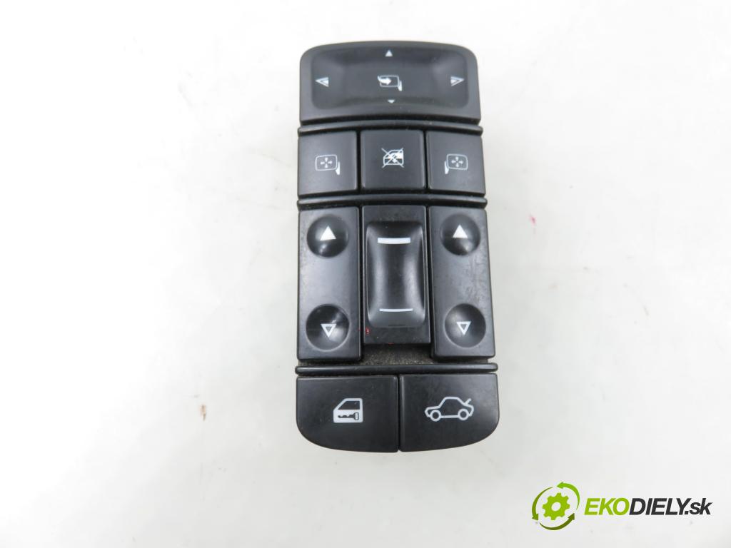 OPEL VECTRA C Kombi (Z02) KOMBI 2004 110,00 1.9 CDTI - Z 19 DTH 1910,00 Panel ovládania okien 09185955