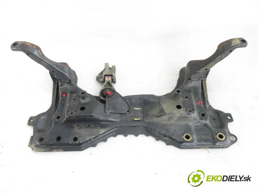 FORD FOCUS Turnier (DNW) KOMBI 2001 74,00 1.6 16V - FYDC 1596,00 PŘEDNÍ: 98AG5019AL