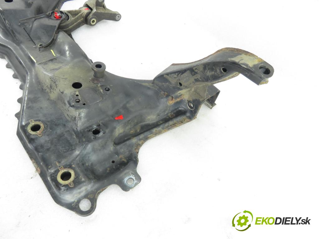 FORD FOCUS Turnier (DNW) KOMBI 2001 74,00 1.6 16V - FYDC 1596,00 PŘEDNÍ: 98AG5019AL