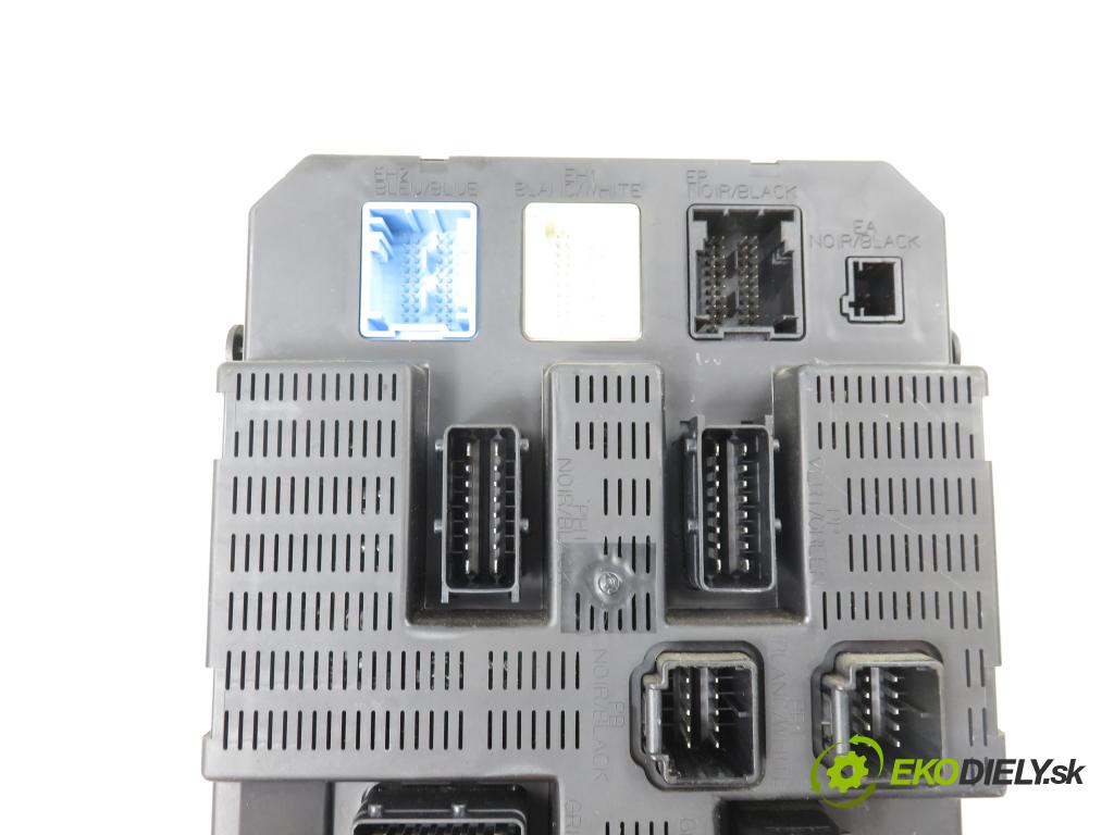 CITROEN C2 (JM_) HB 2006 50,00 1.4 HDi 68 8V - 8HZ 1398,00 MODUL BSI 9659285380