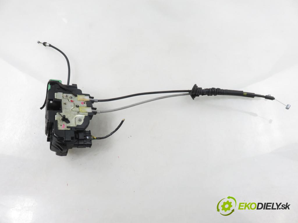 HYUNDAI i30 (FD) HB 2008 85,00 1.6 CRDi - D4FB 1582,00 zámok 814102L000