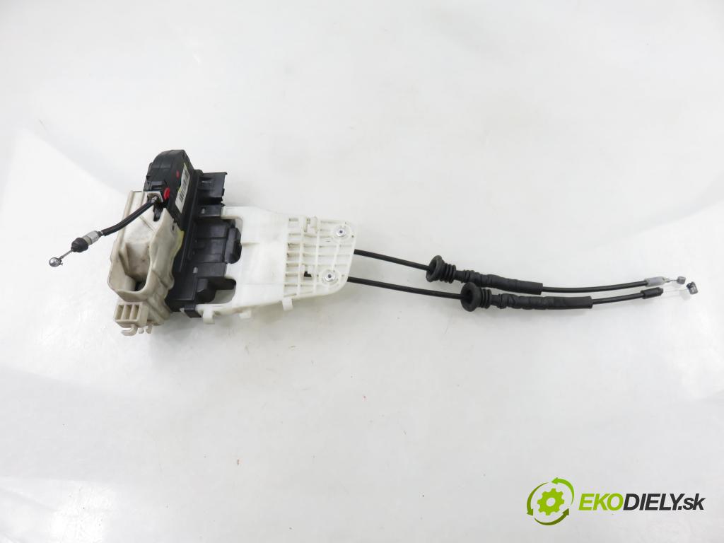 HYUNDAI i30 (FD) HB 2008 85,00 1.6 CRDi - D4FB 1582,00 zámok 813102L020