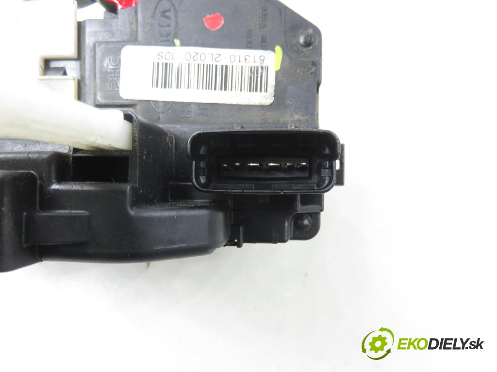 HYUNDAI i30 (FD) HB 2008 85,00 1.6 CRDi - D4FB 1582,00 zámok 813102L020